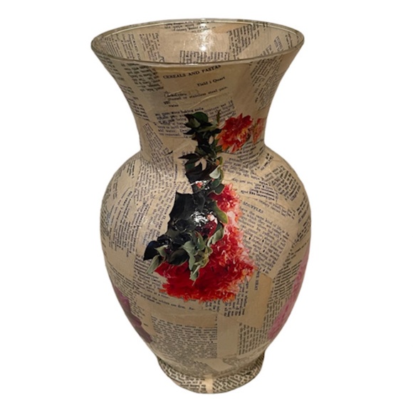 Handmade Decoupage vase by Frances Sheldon Collection. - Picture 3 of 3